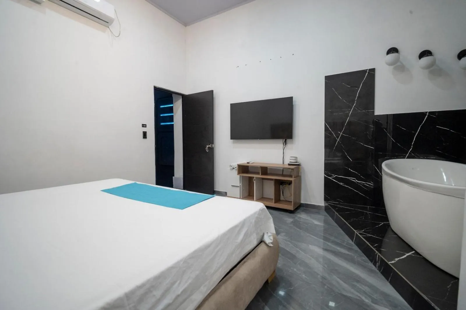 Hotel Hostal Capsulas 24 Horas Cartagena